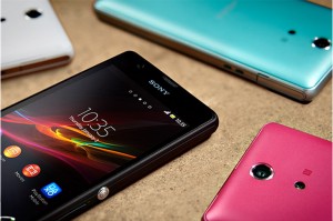 sony-XPERIA-ZR-available-colors