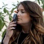 transmitting odor via smartphone