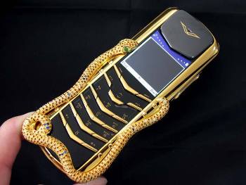 Vertu-Signature-Cobra