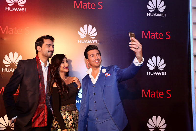 Dazzling-event-by-Huawei-Pakistan,-organized-at-Royal-Palm